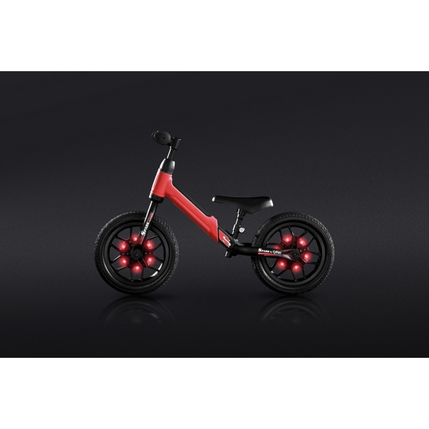 QPlay - Ποδήλατο ισορροπίας με LED φώτα στους τροχούς SPARK κόκκινο
