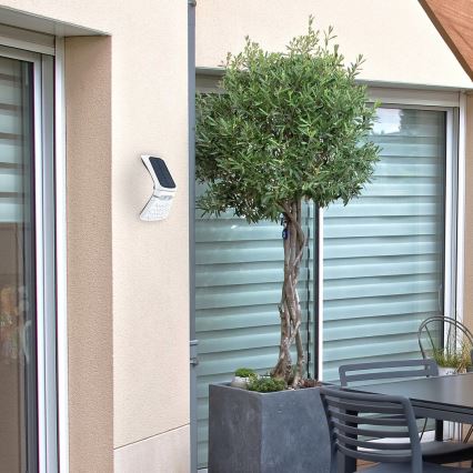 Rabalux - LED ρυθμιζόμενο ηλιακό φωτιστικό με αισθητήρα LED/4W/3,7V IP44 1800 mAh