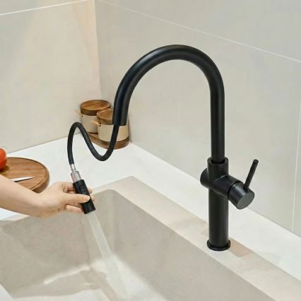 REA-B7200 - Μπαταρία κουζίνας FRESH 45 cm με αποσπώμενο ψεκαστήρα, μαύρη