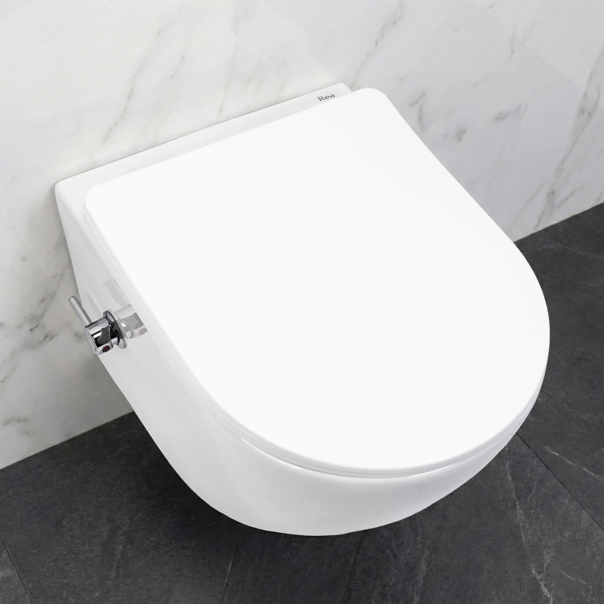 REA-C9701 - Επιτοίχιο WC με ψεκαστήρα μπιντέ και κάθισμα CARLO LUX κεραμικό/λευκό