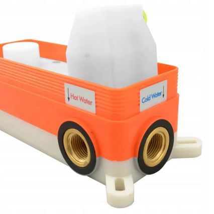 REA-P4110 - Σετ ντους με εντοιχιζόμενη μπαταρία LUNGO σε χρυσό