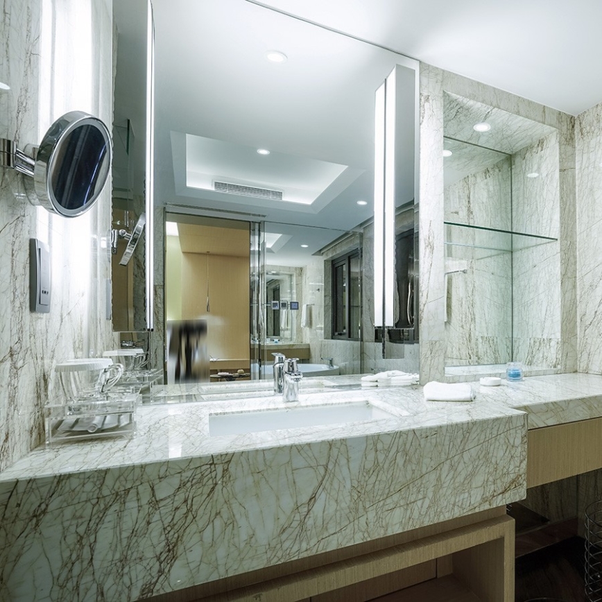 RED - R12659 - Οροφια φωτιστικό μπάνιου LEROY 1xGU5,3/35W/12V IP44