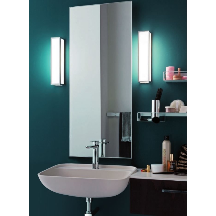 Redo 01-1233 - Επιτοίχιο φωτιστικό μπάνιου EGO 3xE14/28W/230V IP44