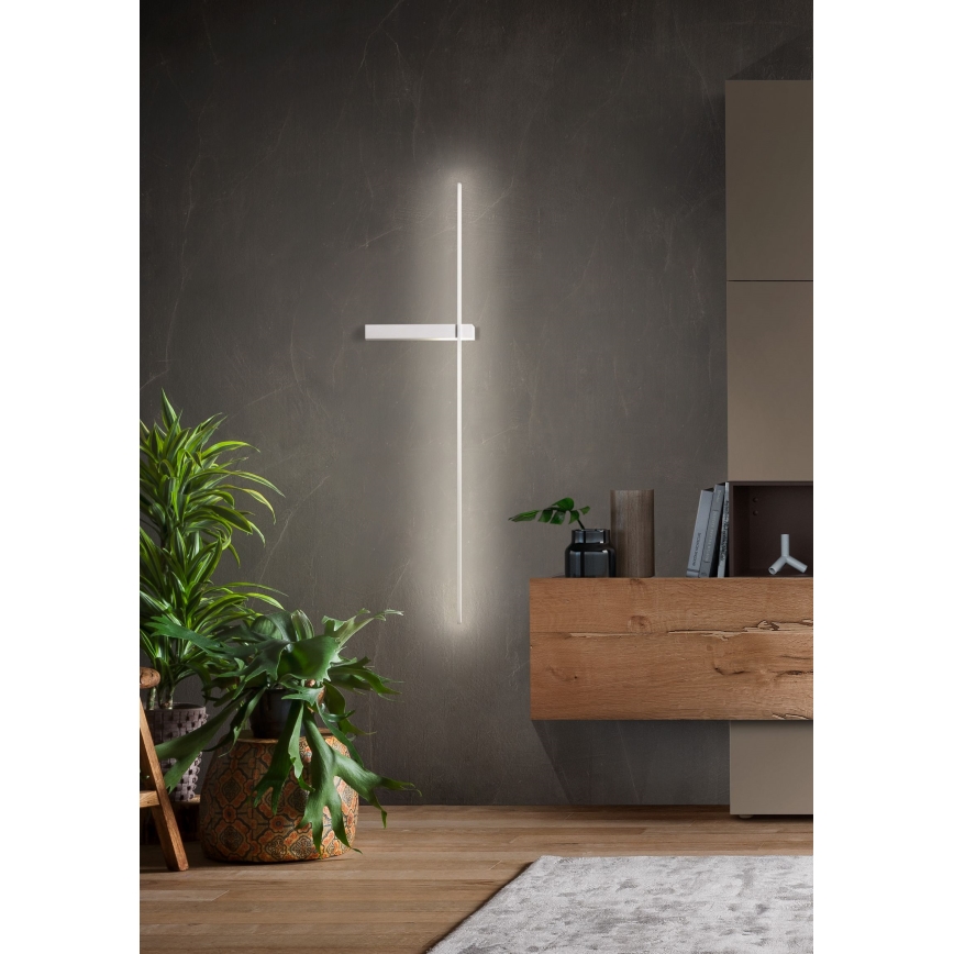 Redo 01-2479 - Επιτοίχιο LED φωτιστικό TANGENT LED/14W/230V λευκό