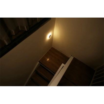 Φωτάκι νυκτός LED με αισθητήρα LED/0,45W/3xAAA 3000K λευκό