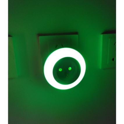 Φωτιστικό προσανατολισμού LED με αισθητήρα σούρουπου και υποδοχή LED/0,6W/230V