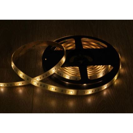 LED RGBW Έξυπνη ρυθμιζόμενη λωρίδα 5μ LED/230V 2700-6500K Wi-Fi Tuya + τηλεχειριστήριο