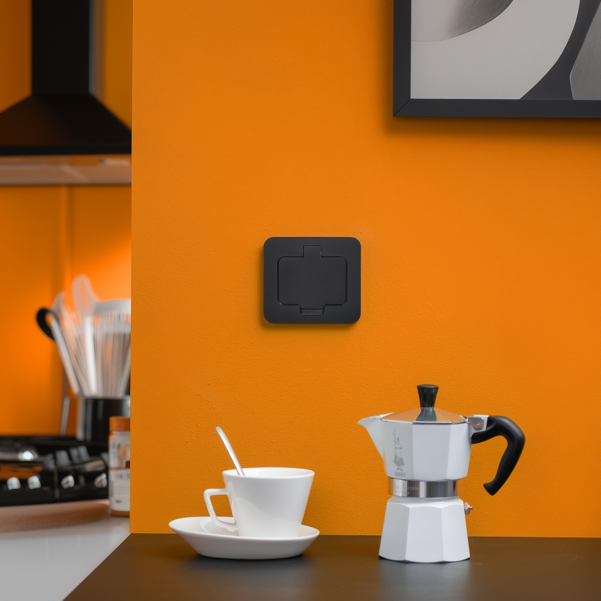 Εξωτερική χωνευτή πρίζα δαπέδου IP55 μαύρη ορθογώνια