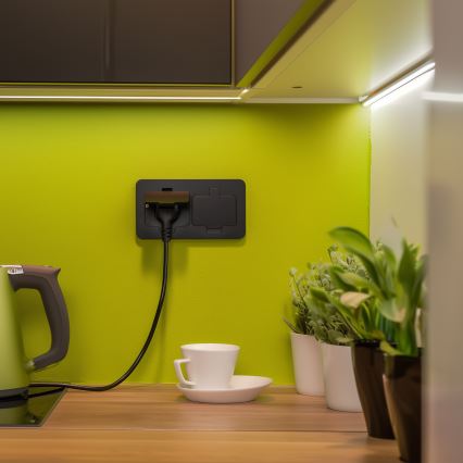 Solight 5B323B - Εξωτερική χωνευτή διπλή πρίζα δαπέδου IP55 μαύρη ορθογώνια