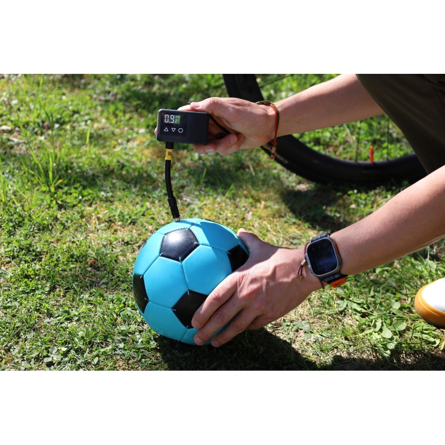 Ψηφιακό φορητό κομπρεσέρ 500 mAh 5V μαύρο