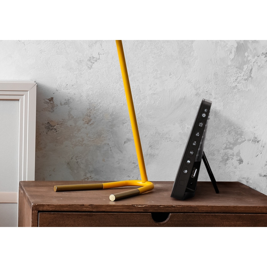 Επαγγελματικοί μετεωρολογικοί σταθμοί με έγχρωμη οθόνη LCD 5V/2xAA + 3xAA + 2xAA Wi-Fi Tuya