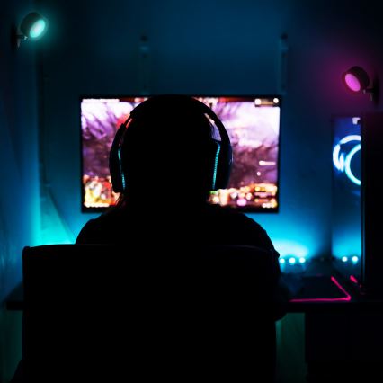 LED RGB Επιτοίχιο φωτιστικό LED/3,7V 1200 mAh