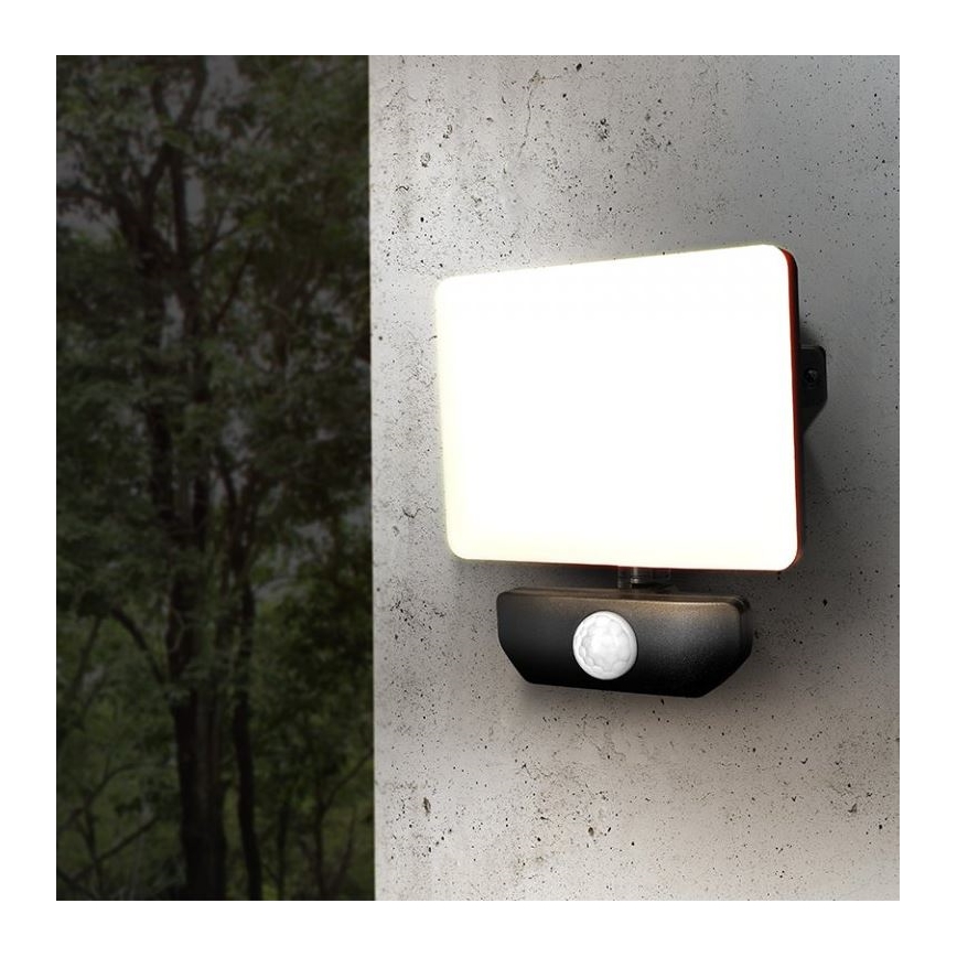 Εξωτερικός προβολέας LED με αισθητήρα LED/30W/230V 4000K IP44