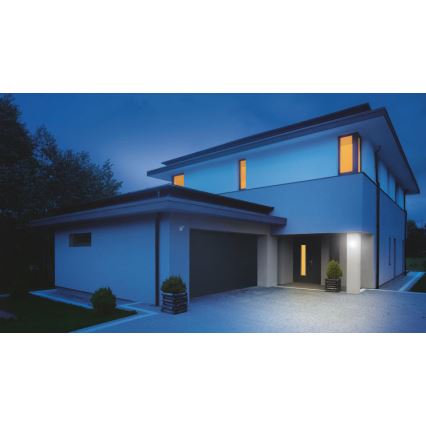 Steinel 059576 - Αισθητήρας κίνησης SensIQ IP54 λευκό + τηλεχειριστήριο