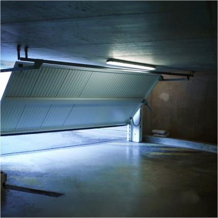 Τεχνικό φωτιστικό φθορισμού HERMIC T8 2xG13/18W/230V IP65