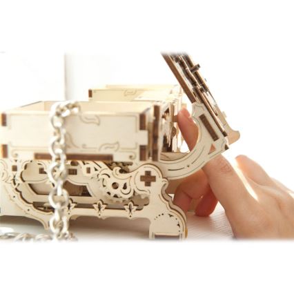Ugears - 3D ξύλινο μηχανικό παζλ Antique κουτί κοσμημάτων