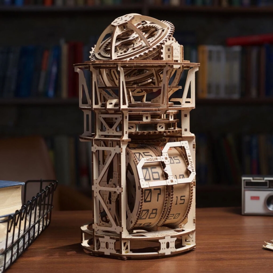 Ugears - 3D ξύλινο μηχανικό παζλ Ρολόι με τουρμπιγιόν