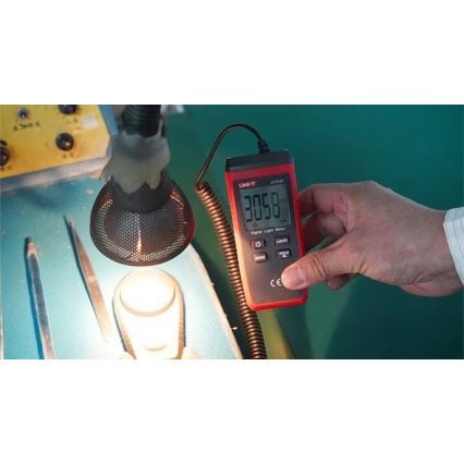 Uni-T UT383S - Μετρητής φωτεινότητας (Lux), τροφοδοσία 3xAAA