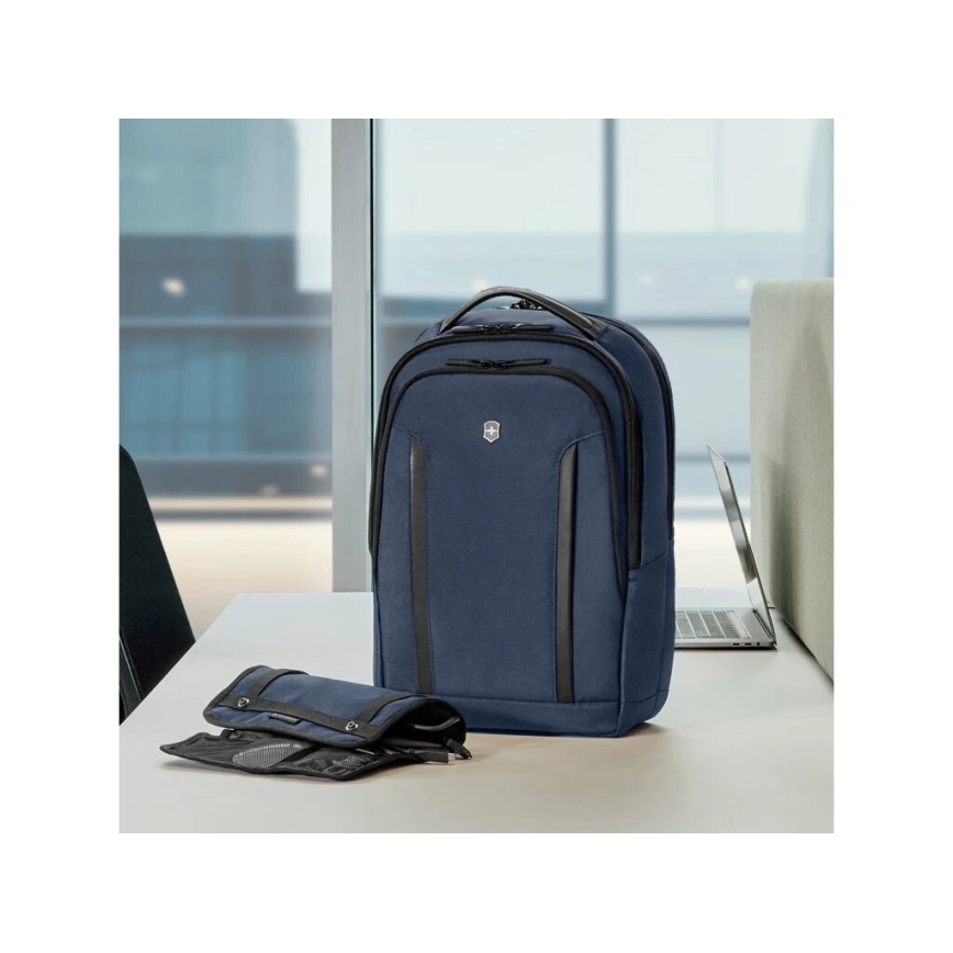 Victorinox - Σακίδιο πλάτης - Backpack για laptop 15 Altmont Professional Compact 16 l σκούρο μπλε