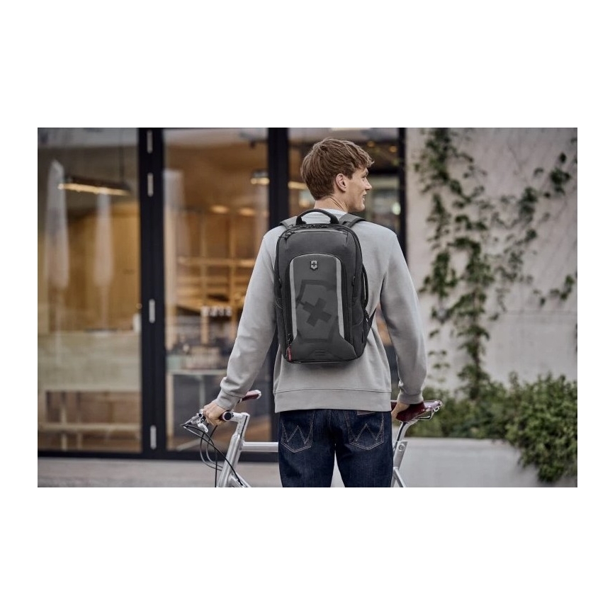 Victorinox - Επεκτεινόμενο σακίδιο πλάτης Touring 2.0 Traveler 33 l μαύρο