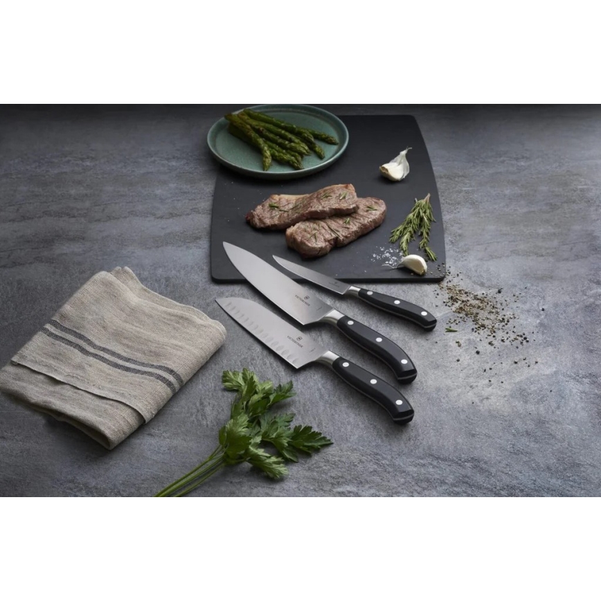 Victorinox - Μαχαίρι κουζίνας santoku GRAND MAITRE 17 εκ. μαύρο