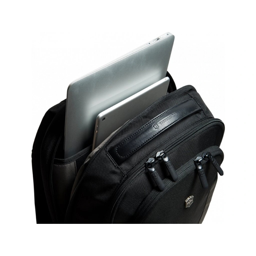 Victorinox - Σακίδιο πλάτης - Backpack για laptop 15" Compact 15 l μαύρο