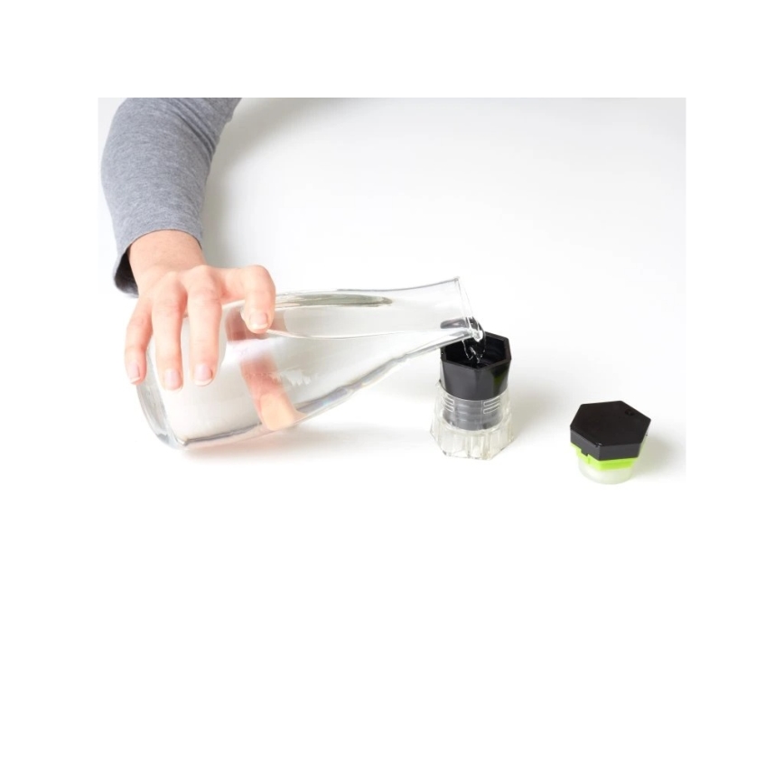 Vitility - Διανομέας και κόφτης χαπιών 5 σε 1 μαύρο