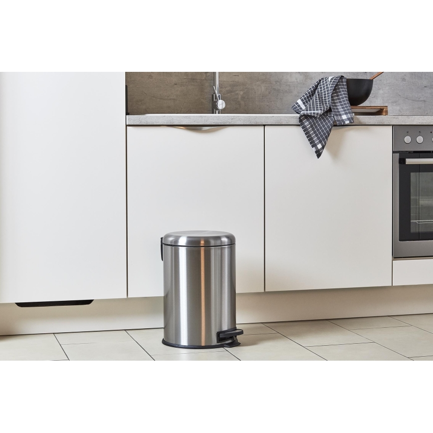 WENKO 22704100 - Κάδος απορριμμάτων LEMAN 30,5x44 cm, από ανοξείδωτο ατσάλι σατινέ/μαύρο