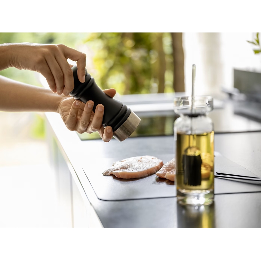 WENKO 55082100-Μύλος αλατιού BLACK OUTDOOR KITCHEN 5x17,5 cm ασημί/μαύρο/λευκό