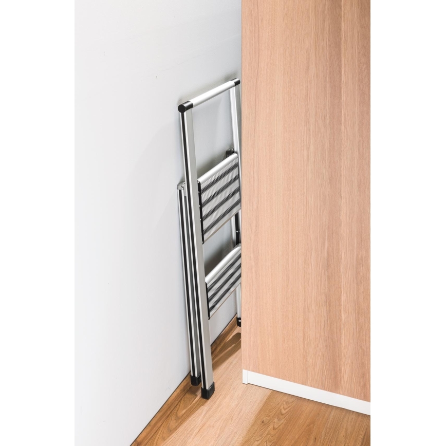 WENKO 601011100 - Σκαλοπάτι ALU-DESIGN 44x101 cm ασημί/μαύρο