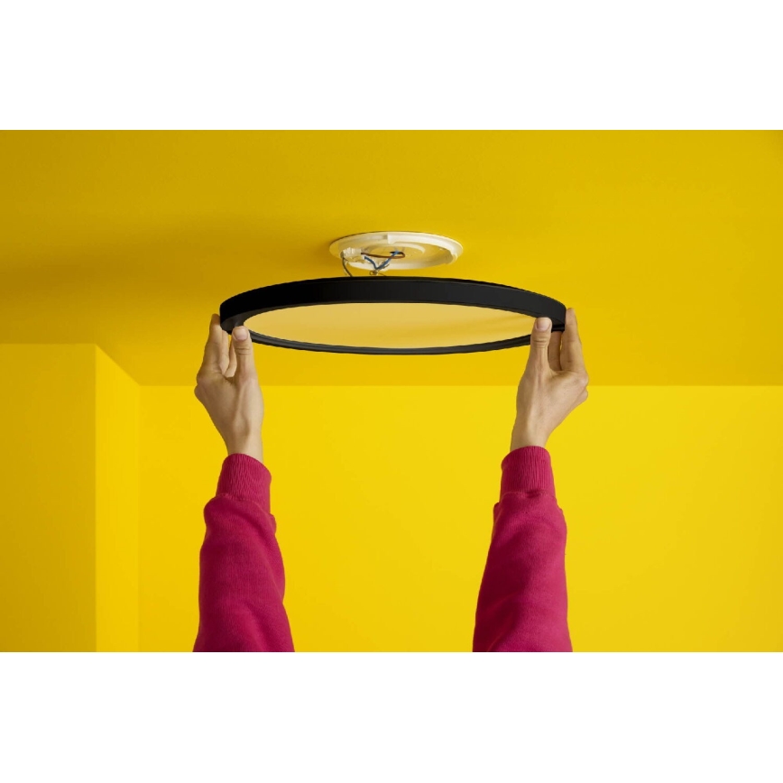 WiZ - LED RGB Ρυθμιζόμενο φωτιστικό οροφής SUPERSLIM LED/22W/230V 2700-6500K Wi-Fi μαύρο