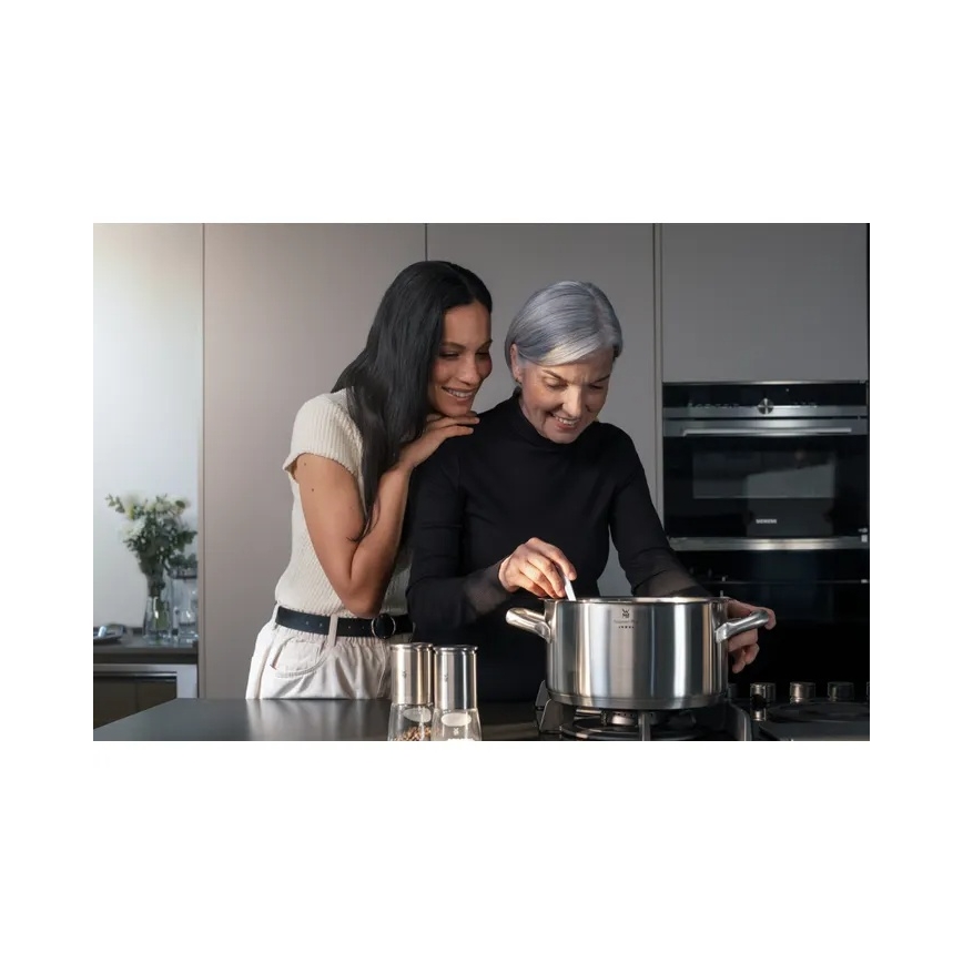 WMF - Κατσαρόλα με καπάκι GOURMET PLUS Ø 24 εκ.