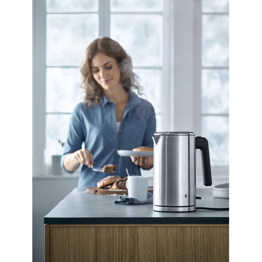 WMF - Βραστήρας LONO 1,6l 2400W/230V γυαλιστερό χρώμιο