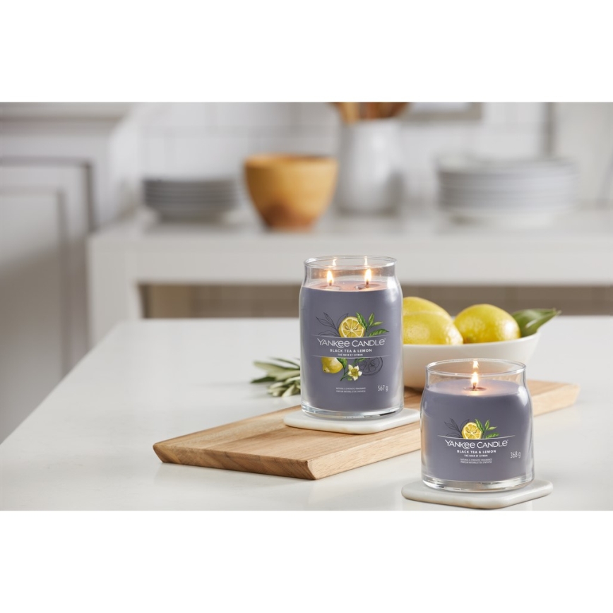 Yankee Candle - Αρωματικό κερί BLACK TEA & LEMON μεγάλο 567g 60-90 ώρες