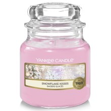 Yankee Candle - Αρωματικό κερί SNOWFLAKE KISSES μικρό 104g 20-30 ώρες