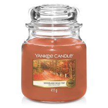 Yankee Candle - Αρωματικό κερί WOODLAND ROAD TRIP medium 411g 65-75 ώρες