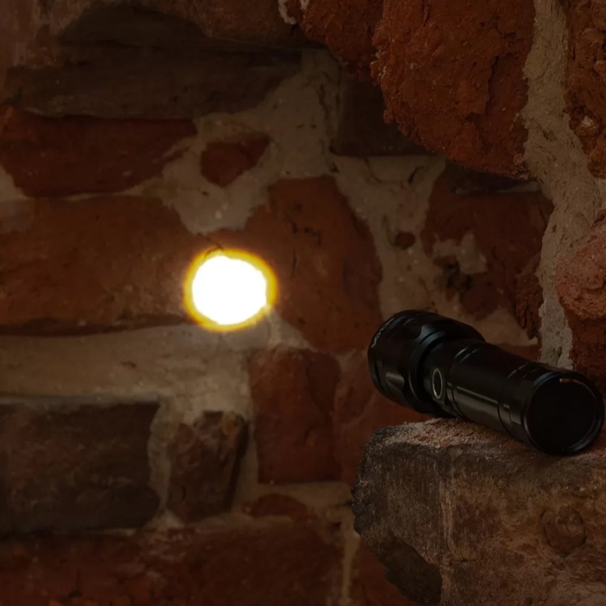 LED Dimming επαναφορτιζόμενο φακός με λειτουργία power bank LED/30W/5V IPX5 1060 γυαλιστερό 5000 mAh