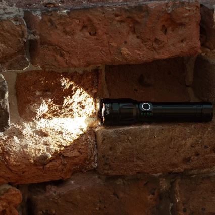 LED Dimming επαναφορτιζόμενο φακός με λειτουργία power bank LED/30W/5V IPX5 1060 γυαλιστερό 5000 mAh