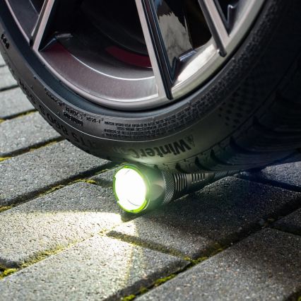 LED Ρυθμιζόμενος επαναφορτιζόμενος φακός με λειτουργία powerbank LED/30W/5V IPX7 3000 lm 4000 mAh