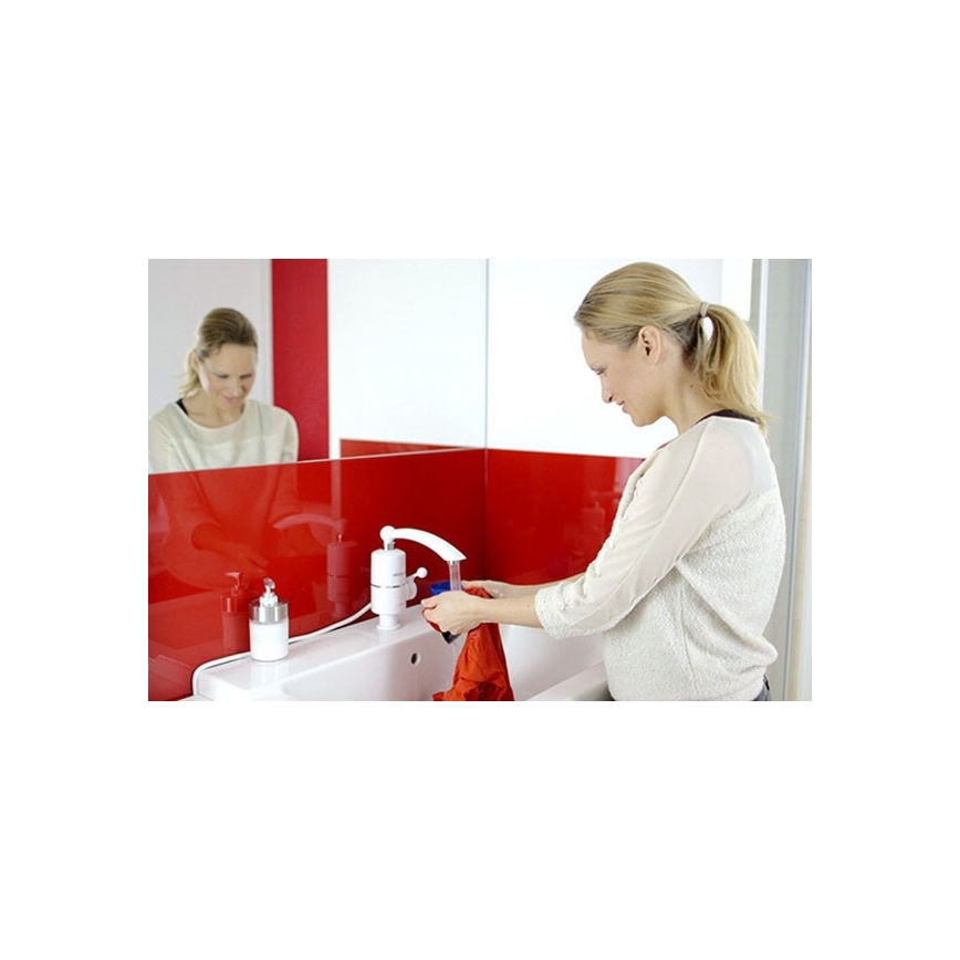 Επιτοίχιος ταχυθερμαντήρας μπάνιου 3000W/230V λευκό