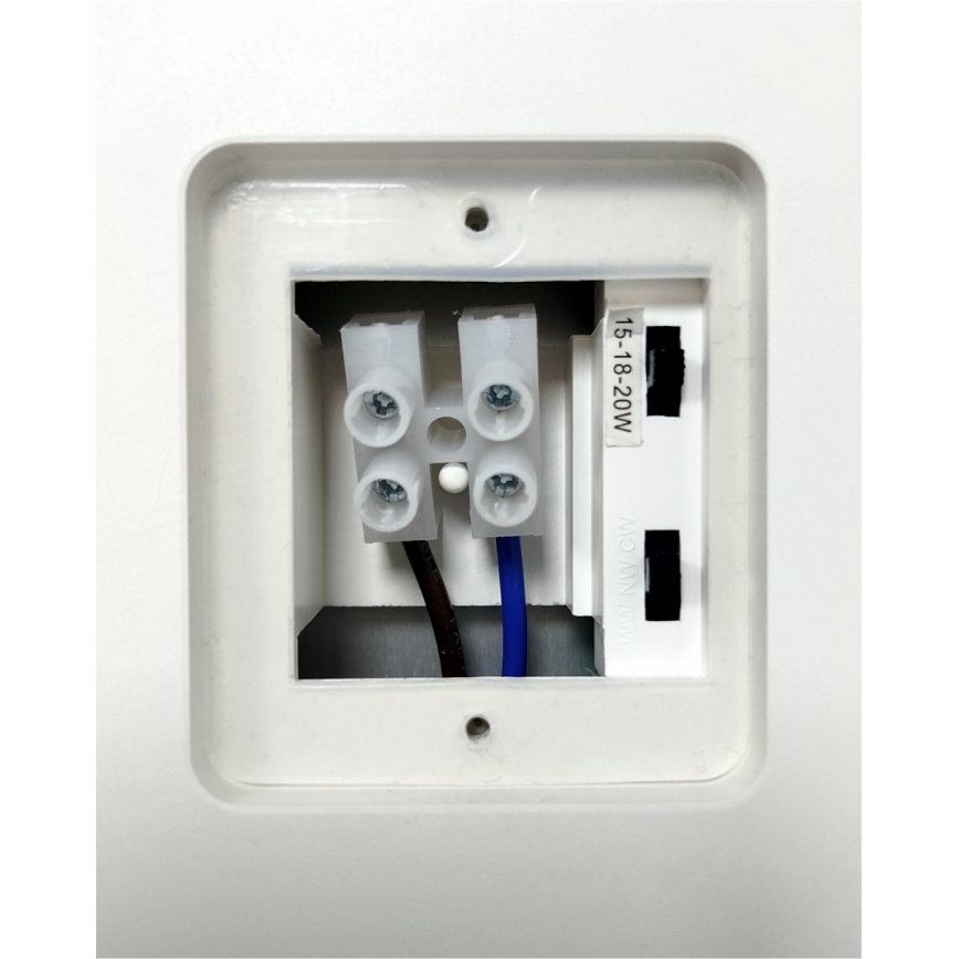 Ρυθμιζόμενο εξωτερικό επιτοίχιο φωτιστικό LED με αισθητήρα κίνησης LED/12/15/18W/230V 3000K/4000K/6500K IP65 μαύρο/λευκό