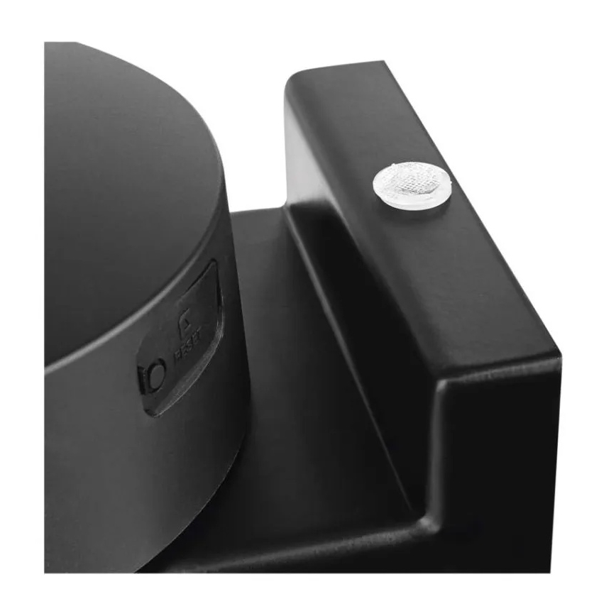 Εξωτερικό επιτοίχιο φωτιστικό με κάμερα GOSMART 1xE27/15W/230V Wi-Fi IP44