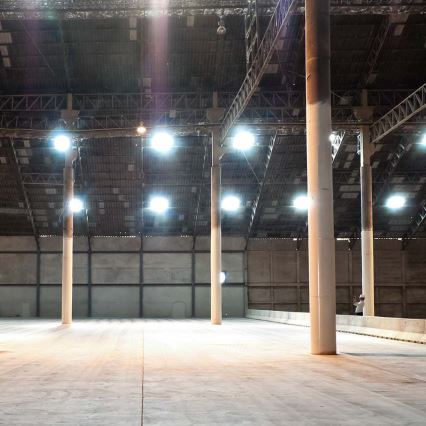 Βιομηχανικό φωτιστικό LED High Bay LED/100W/230V 4000K IP65