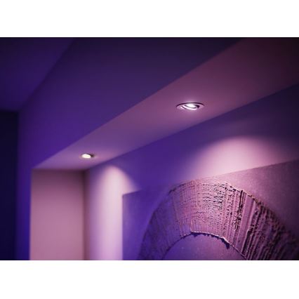 Βασικό σετ Philips Hue WHITE AND COLOR AMBIANCE 3xGU10/5,7W/230V 2000-6500K + μια συσκευή προς σύνδεση