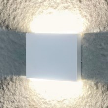 Εξωτερικό φωτιστικό τοίχου LED CHICAGO 2xLED/3,25W/230V  IP44 λευκό