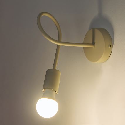 Επιτοίχιο φωτιστικό OXFORD 1xE27/15W/230V σε κρεμ απόχρωση