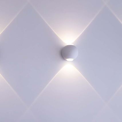 Επιτοίχιο φωτιστικό εξωτερικού χώρου LED LED/2W/230V 3000K IP54 λευκό