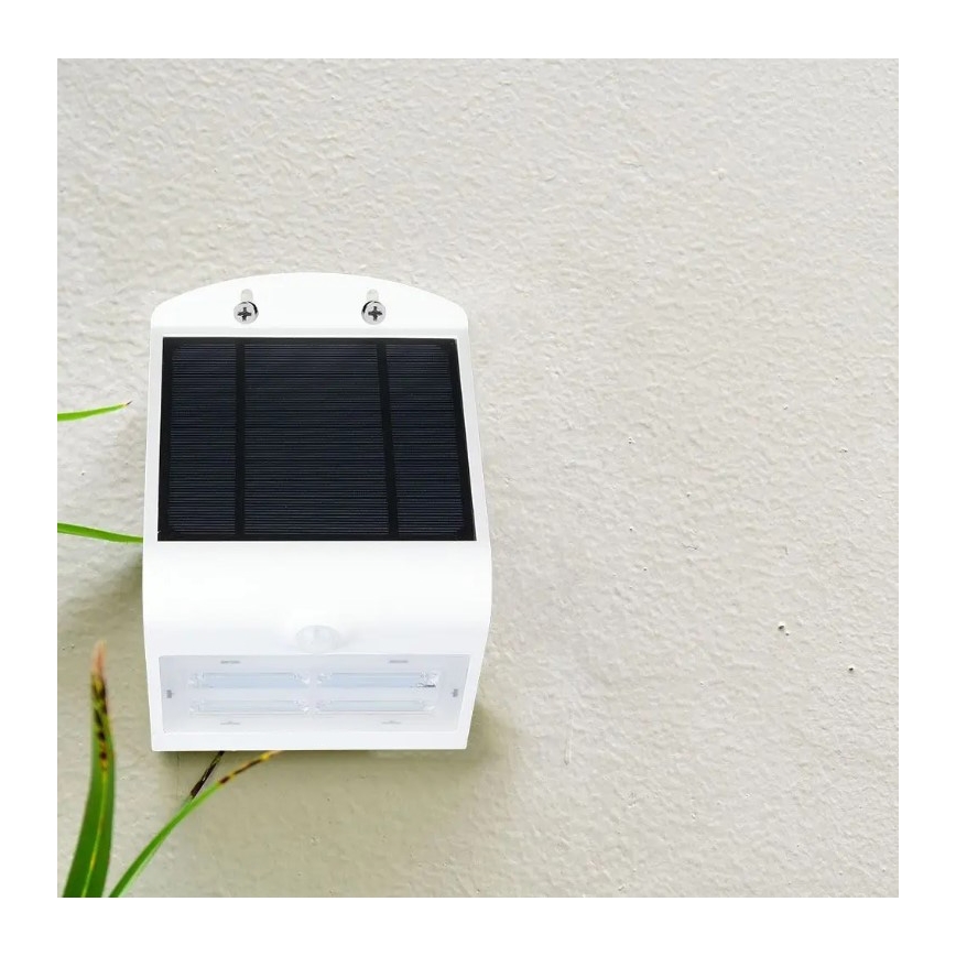 Ηλιακό επιτοίχιο φωτιστικό LED με αισθητήρα LED/3W/3,7V 3000/4000K IP65 λευκό