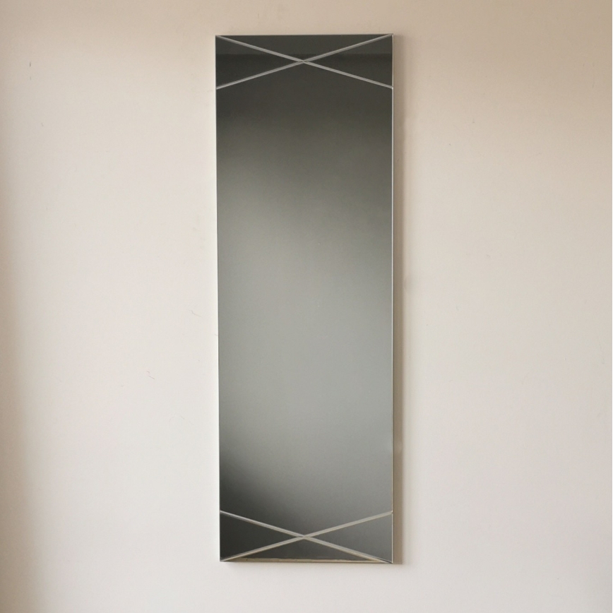 Καθρέφτης τοίχου 105x35 cm ασημί