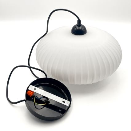 Κρεμαστό φωτιστικό οροφής HARMA 1xE27/15W/230V διάμετρος 30 cm λευκό/μαύρο